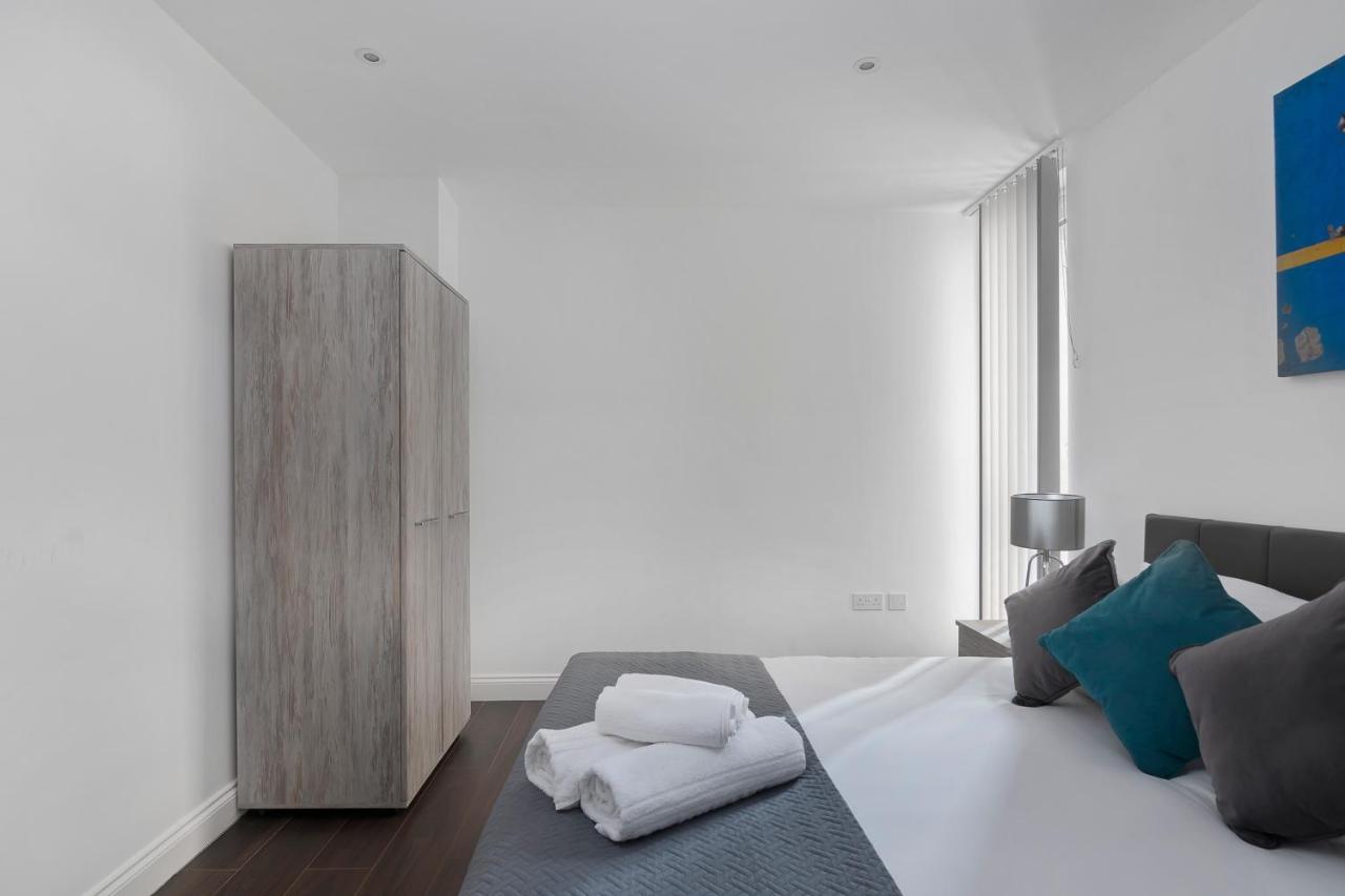 Spacious, Bright & Modern 1 & 2 Bed Apartments At Sligo House - Central Watford Watford  Exterior foto
